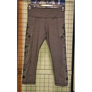 Lululemon Hold Me Close Crop in Heathered Deep Coal Pants Womens Size 8 Gray